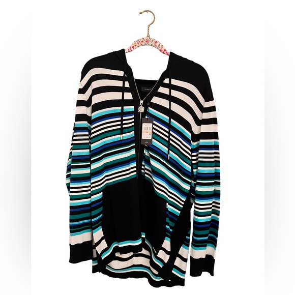 TOMMY HILFIGER! NEW WITH TAGS! HOODIE!! - Picture 1 of 6